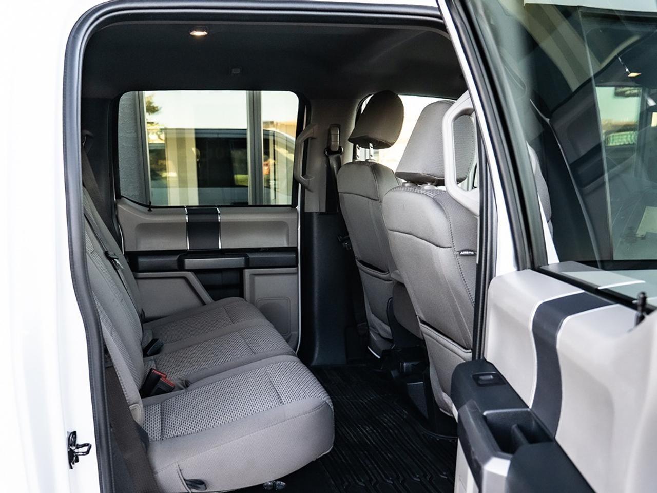 2022 Ford SUPER DUTY F-250 SRW 4WD Crew Cab 8' Box Photo39