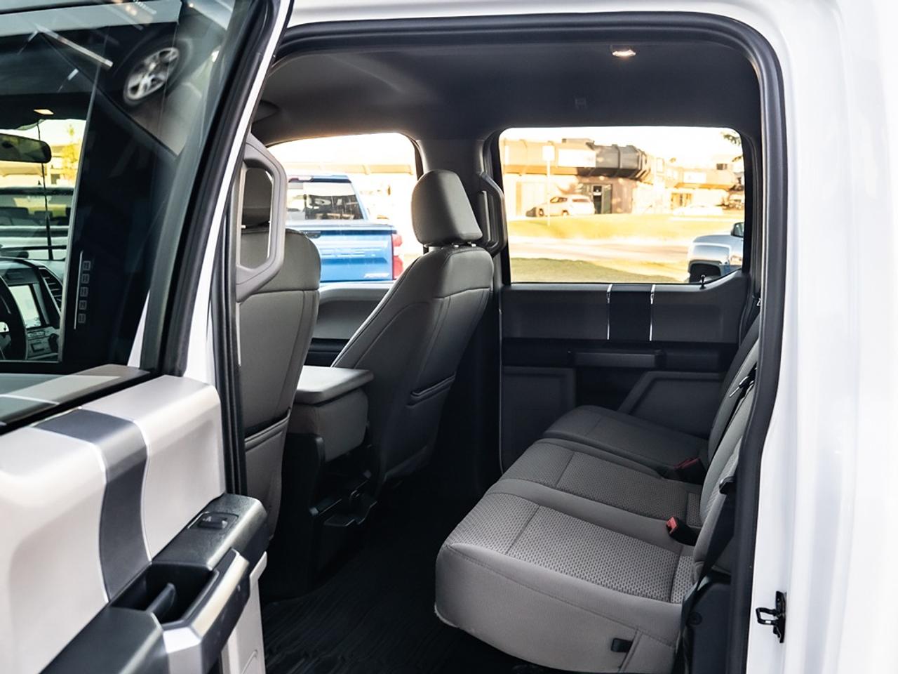2022 Ford SUPER DUTY F-250 SRW 4WD Crew Cab 8' Box Photo37