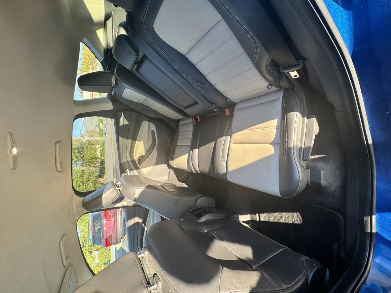 2019 Ford Escape SEL 4WD Photo