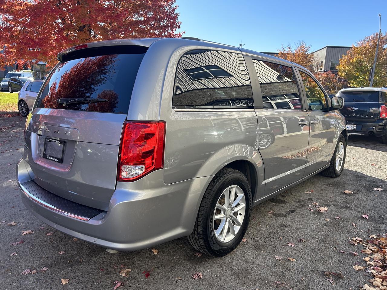 2019 Dodge Grand Caravan 35th Anniversary! BLUETOOTH, B/U CAM, STOW 'N GO! Photo