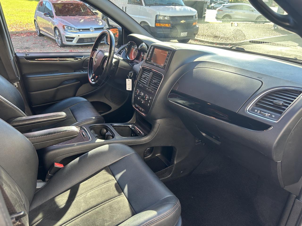 2019 Dodge Grand Caravan 35th Anniversary! BLUETOOTH, B/U CAM, STOW 'N GO! - Photo #33