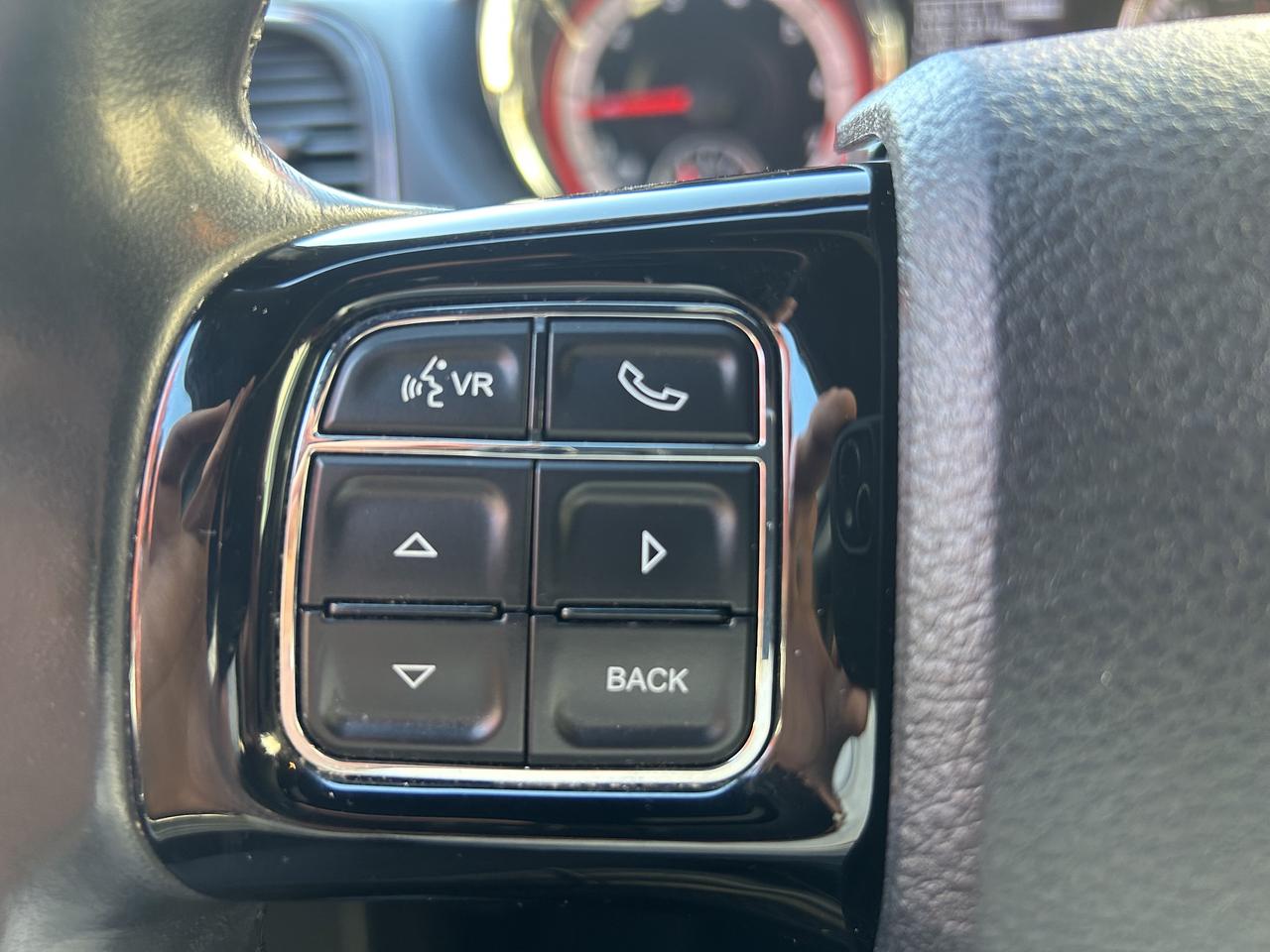 2019 Dodge Grand Caravan 35th Anniversary! BLUETOOTH, B/U CAM, STOW 'N GO! - Photo #19