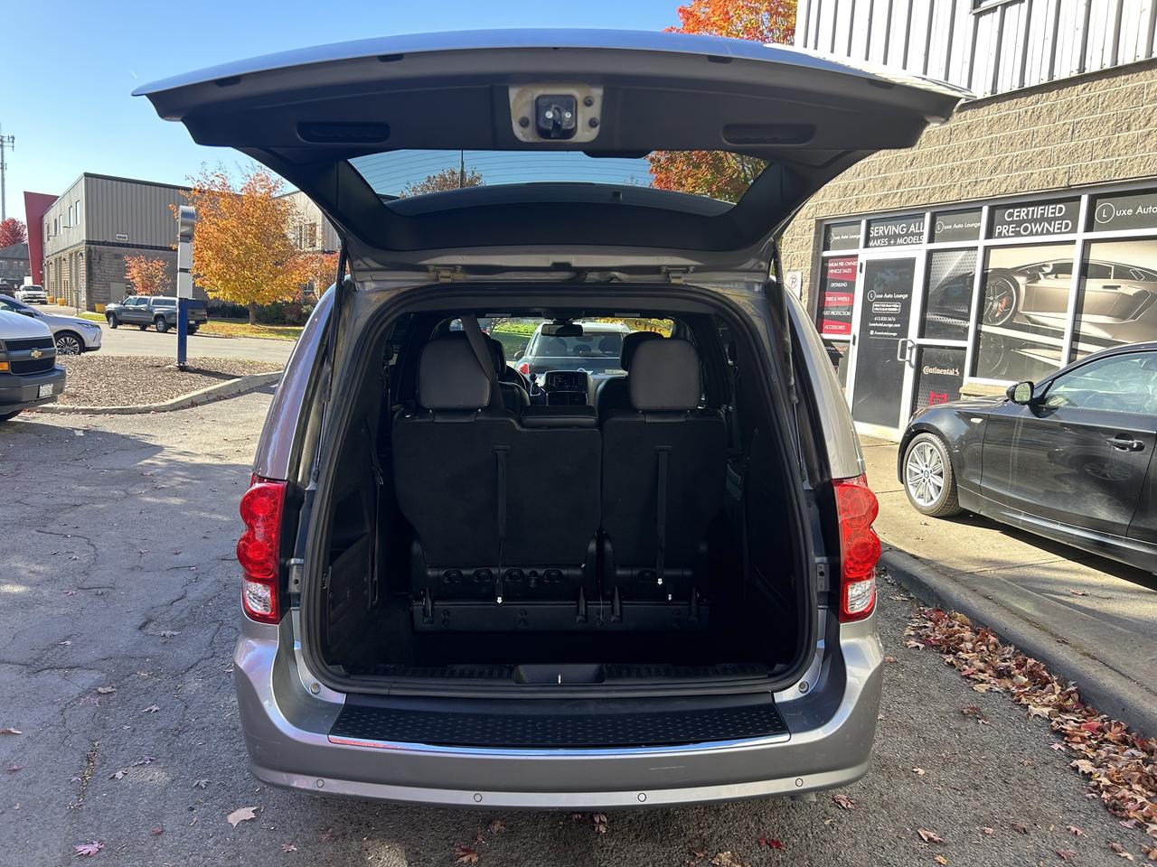 2019 Dodge Grand Caravan 35th Anniversary! BLUETOOTH, B/U CAM, STOW 'N GO! Photo