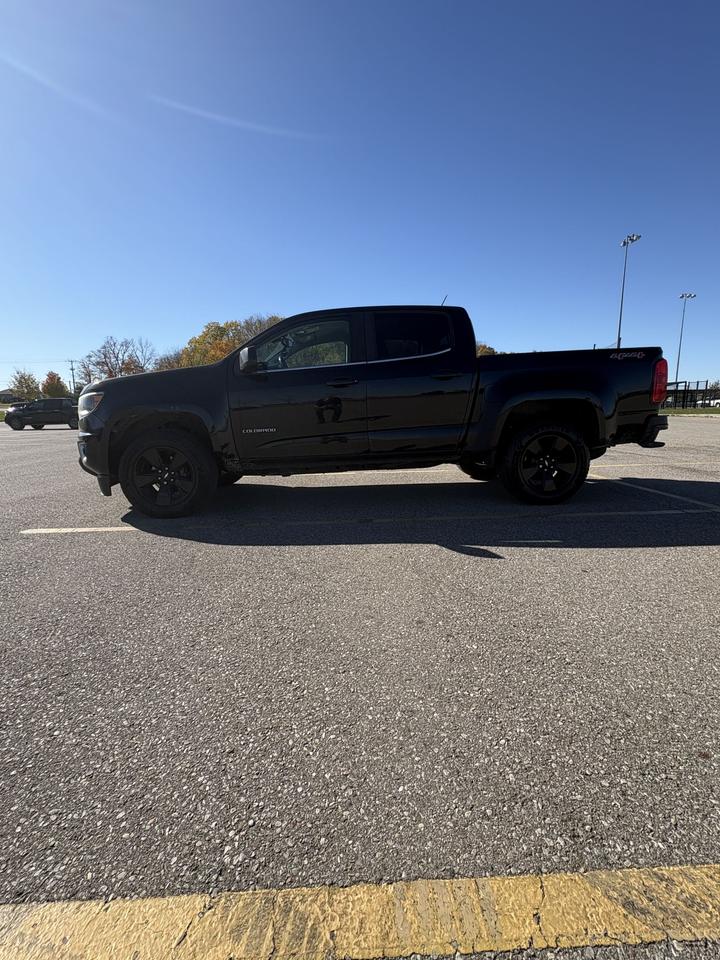 2018 Chevrolet Colorado 4WD LT Photo