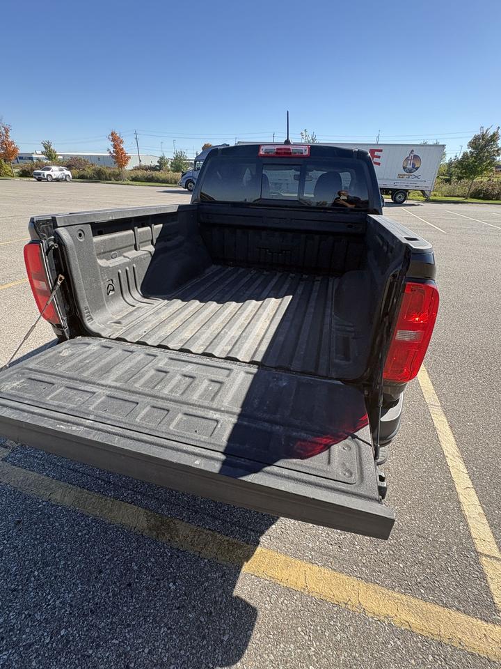 2018 Chevrolet Colorado 4WD LT Photo