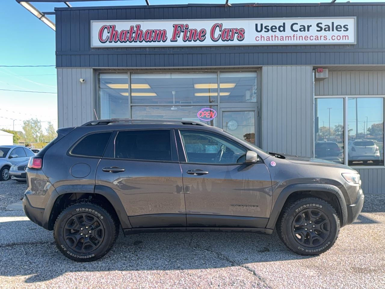 2019 Jeep Cherokee Trailhawk Elite Photo5