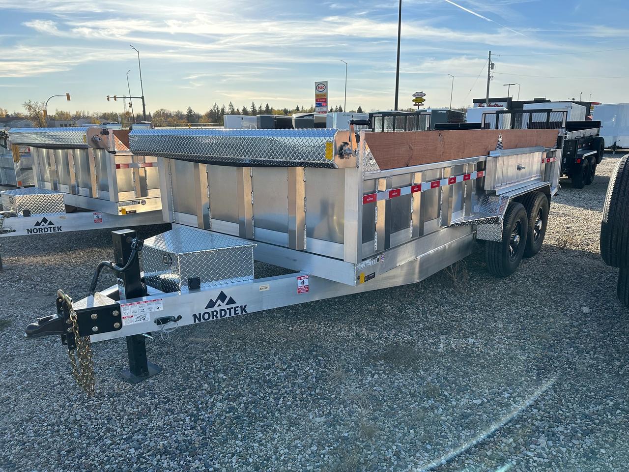 2027 Nordtek Dump Trailer 82" x 16' Nordtek Dump Trailer Photo0