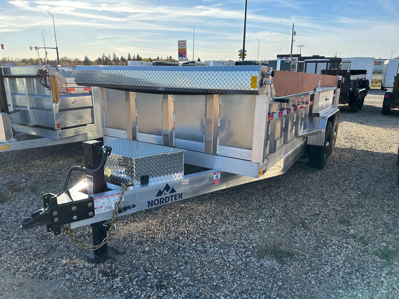 2027 Nordtek Dump Trailer 82" x 16' Nordtek Dump Trailer Photo