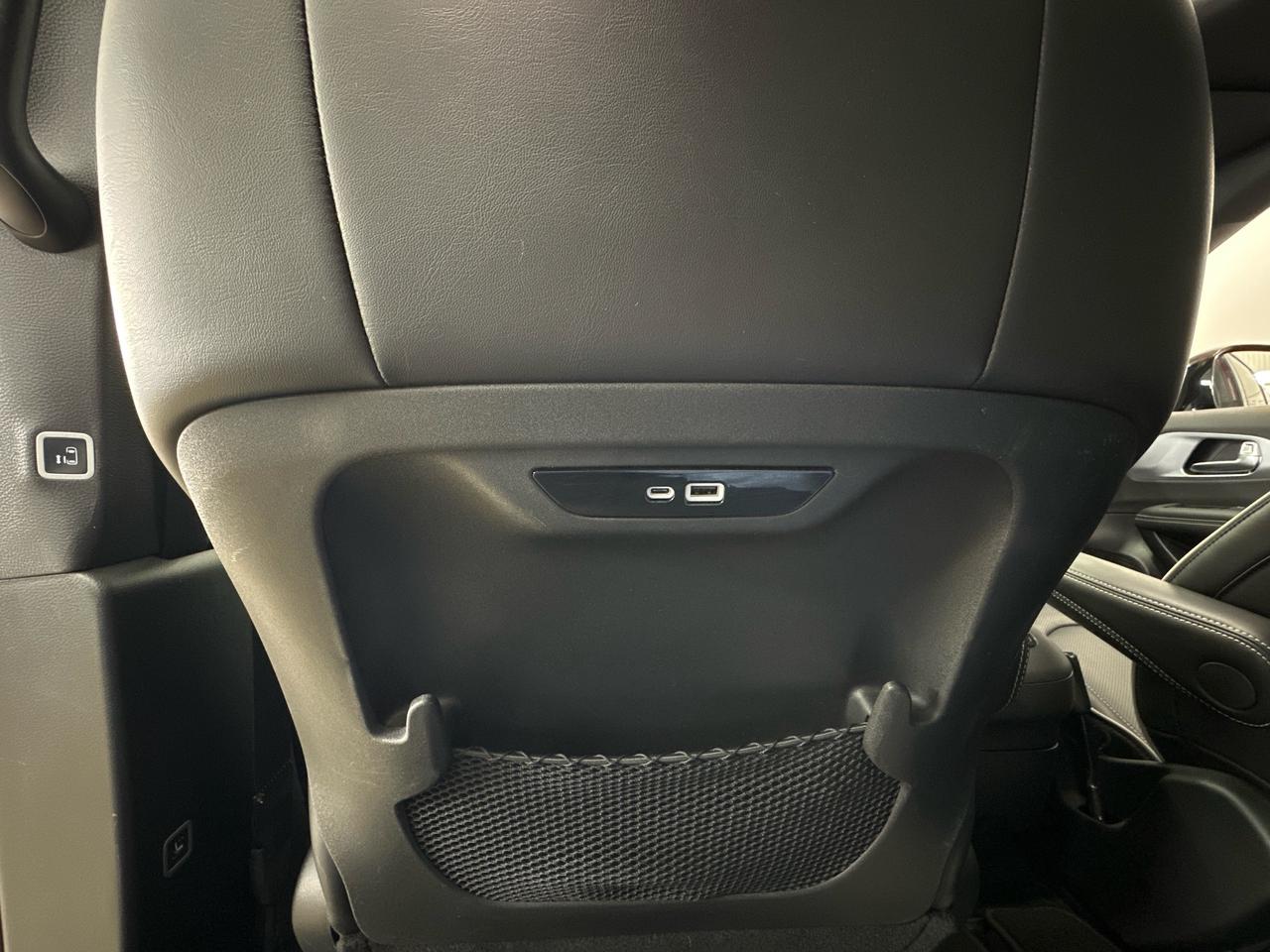 2026 Chrysler Pacifica Limited LIMITED/PANOROOF/LEATHER/15KM/1 OWNER LEASE DIRECT! Photo