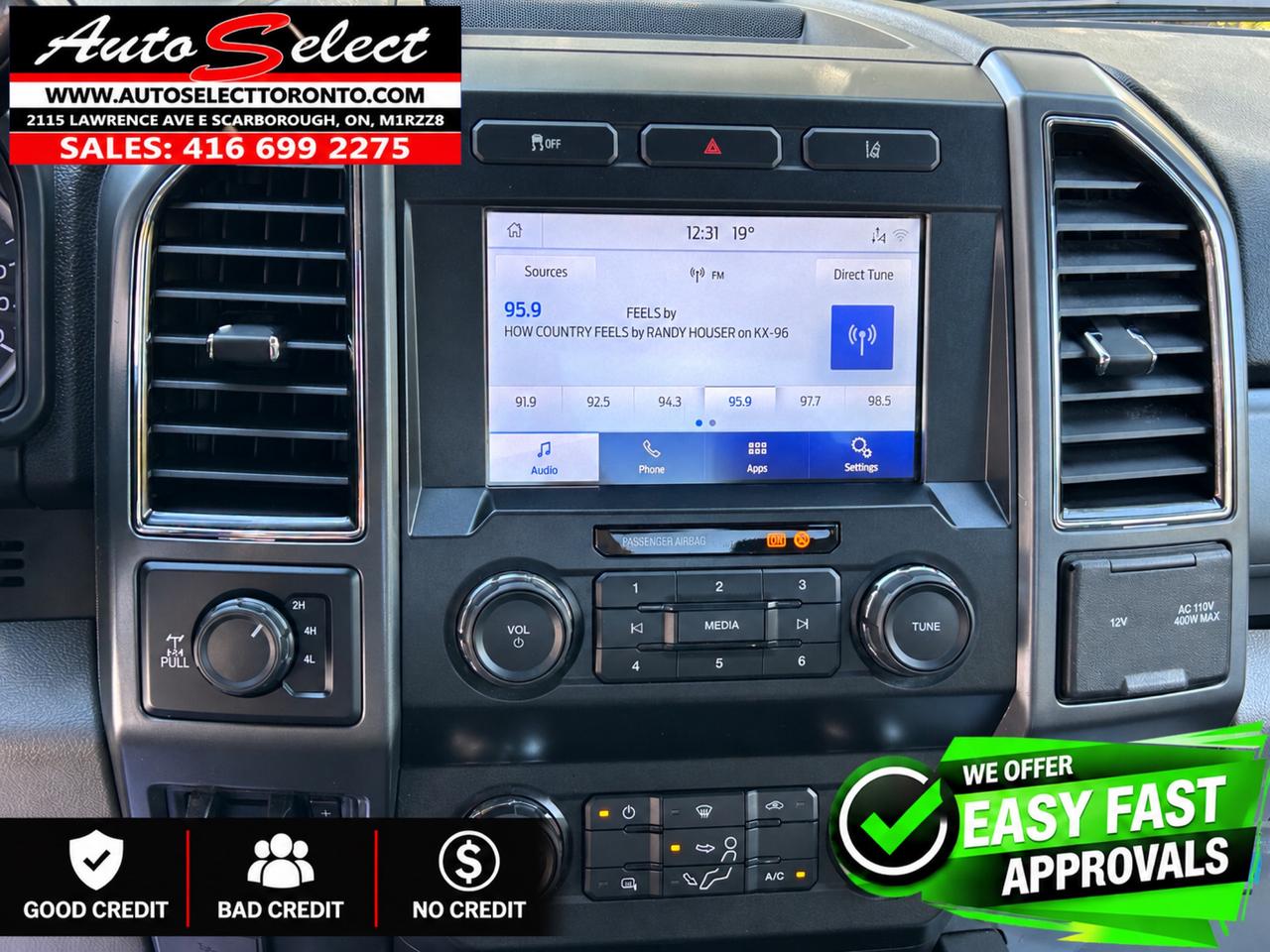 2020 Ford F-250 XLT 4x4 **6.2L V8** 6.75 Foot Bed - Backup Camera Photo