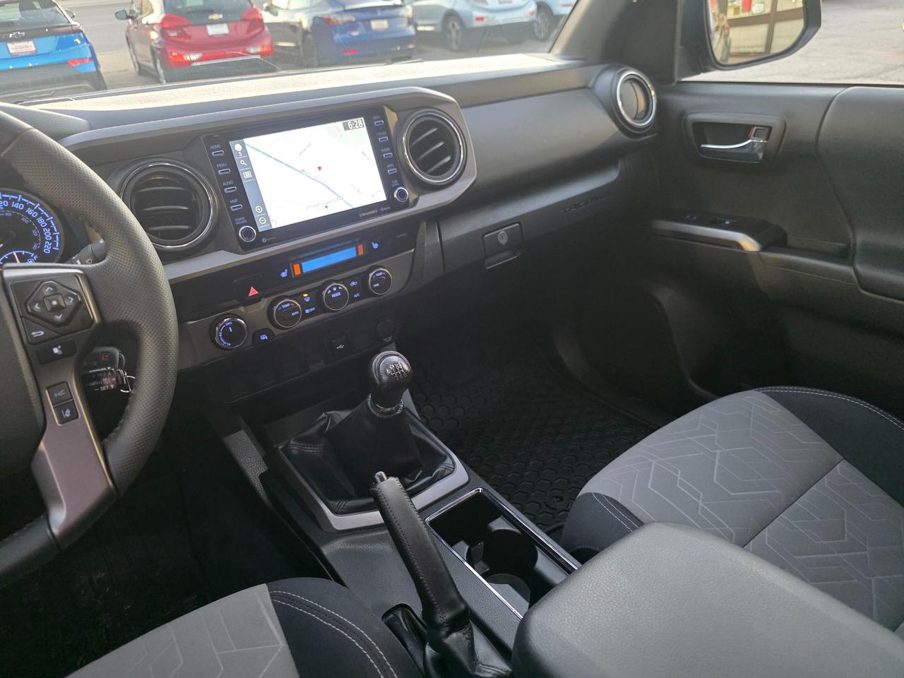 2023 Toyota Tacoma MANUAL |  OFFROAD TRD | LOW KMS | ONE OWNER | ACCIDENT FREE | Photo