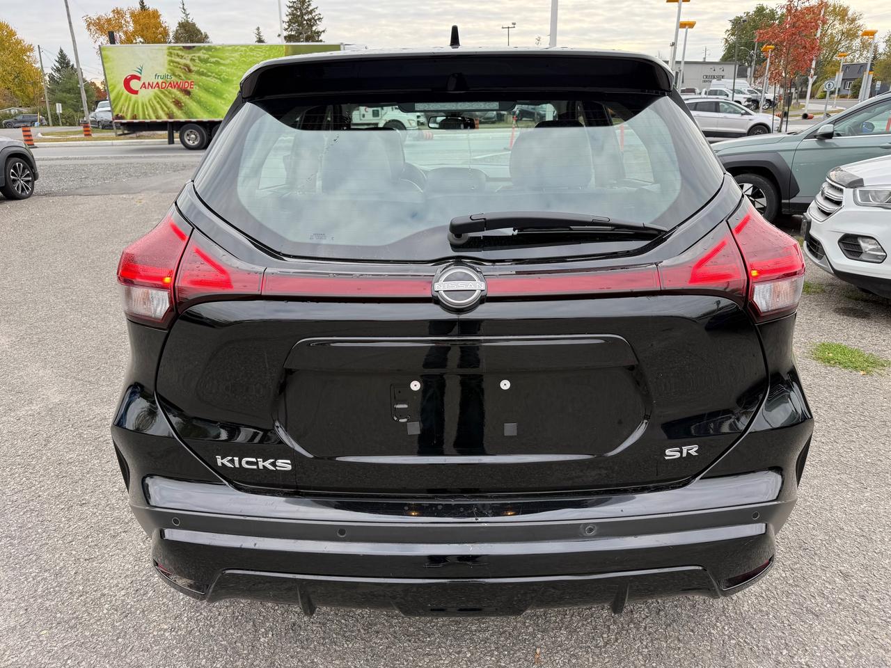 2024 Nissan Kicks SR Leather! Heated Steering! CarPlay! Photo