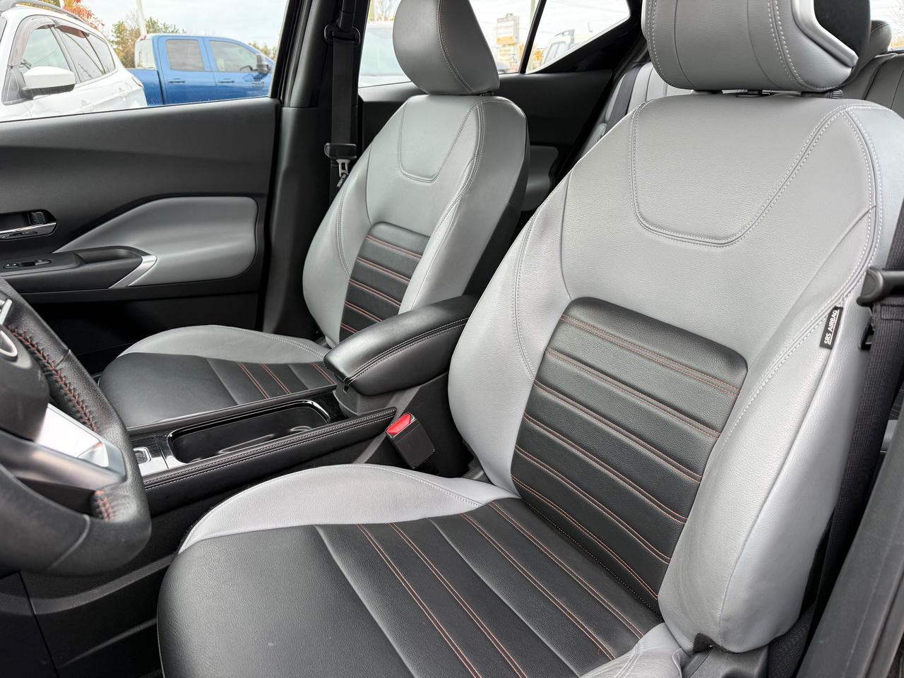 2024 Nissan Kicks SR Leather! Heated Steering! CarPlay! Photo
