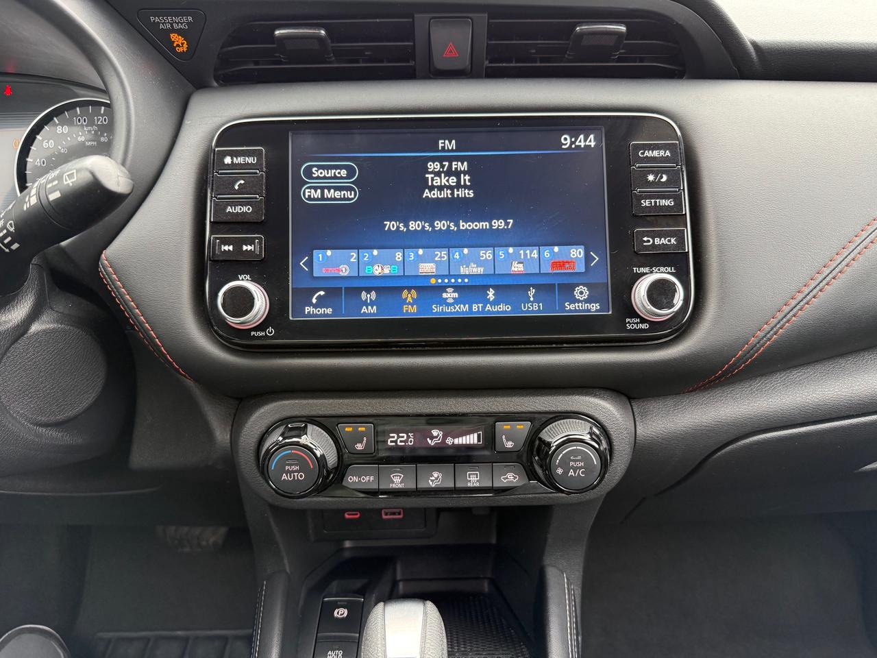 2024 Nissan Kicks SR Leather! Heated Steering! CarPlay! Photo