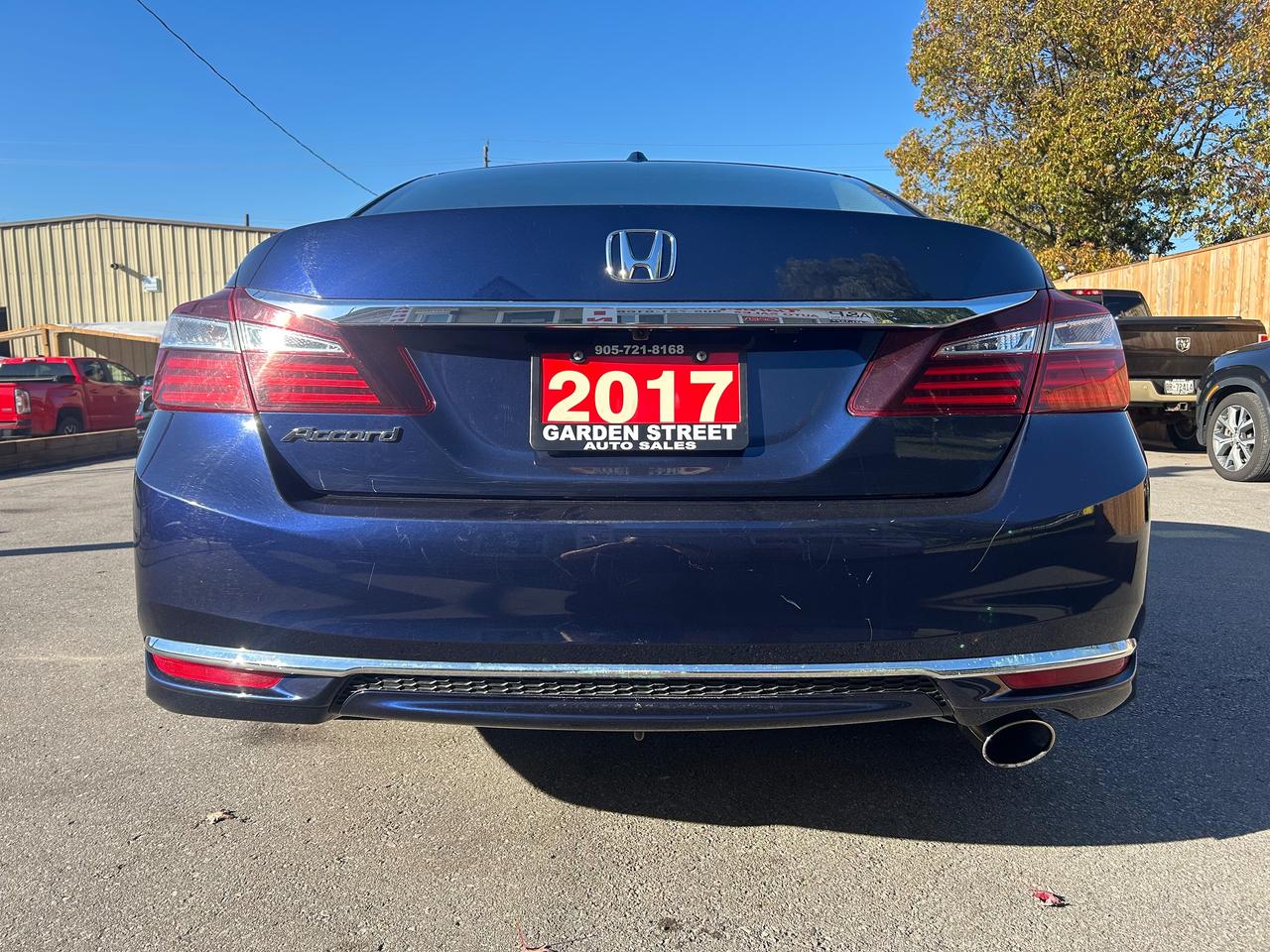 2017 Honda Accord EX-L Photo3