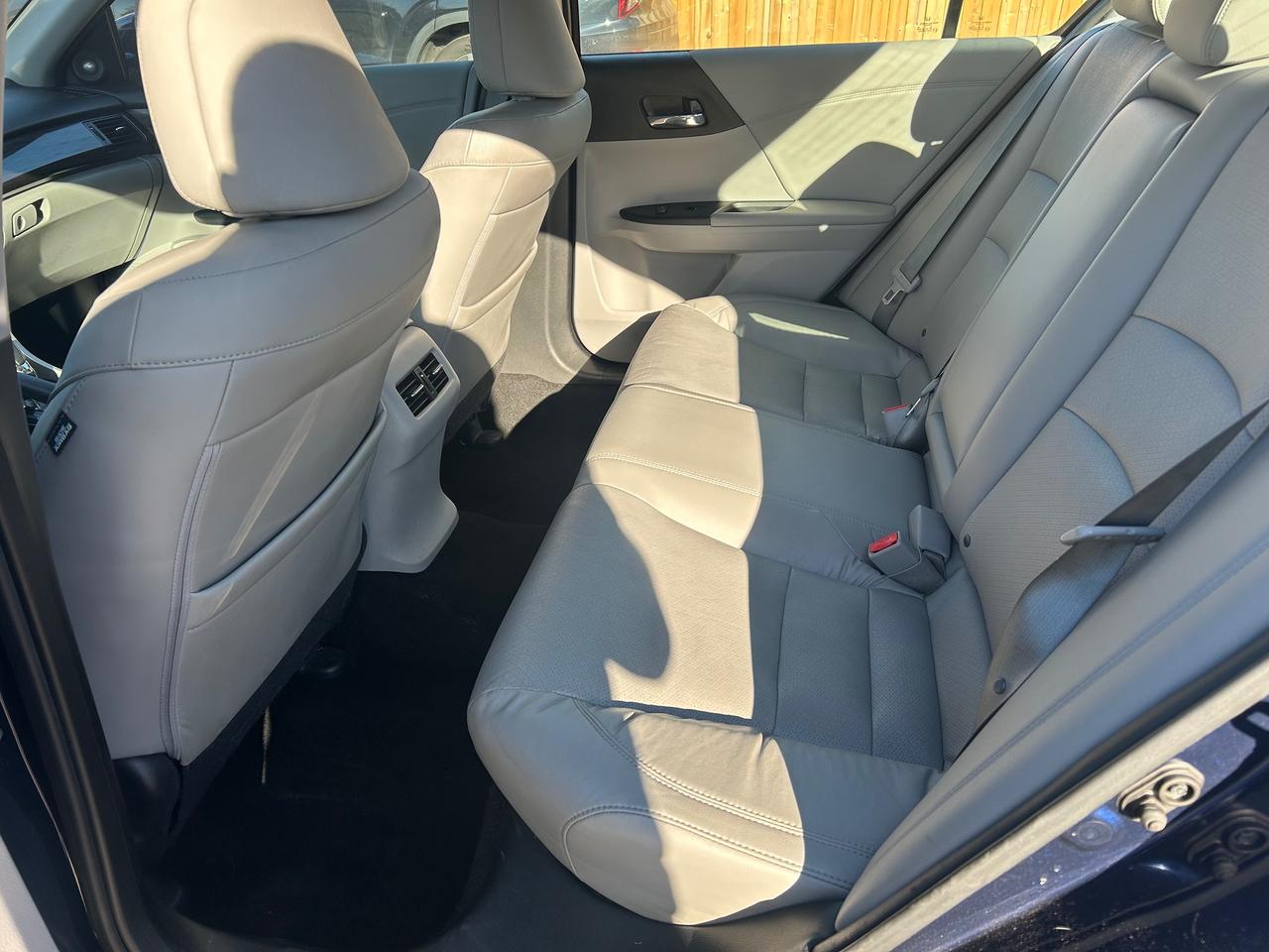 2017 Honda Accord EX-L Photo