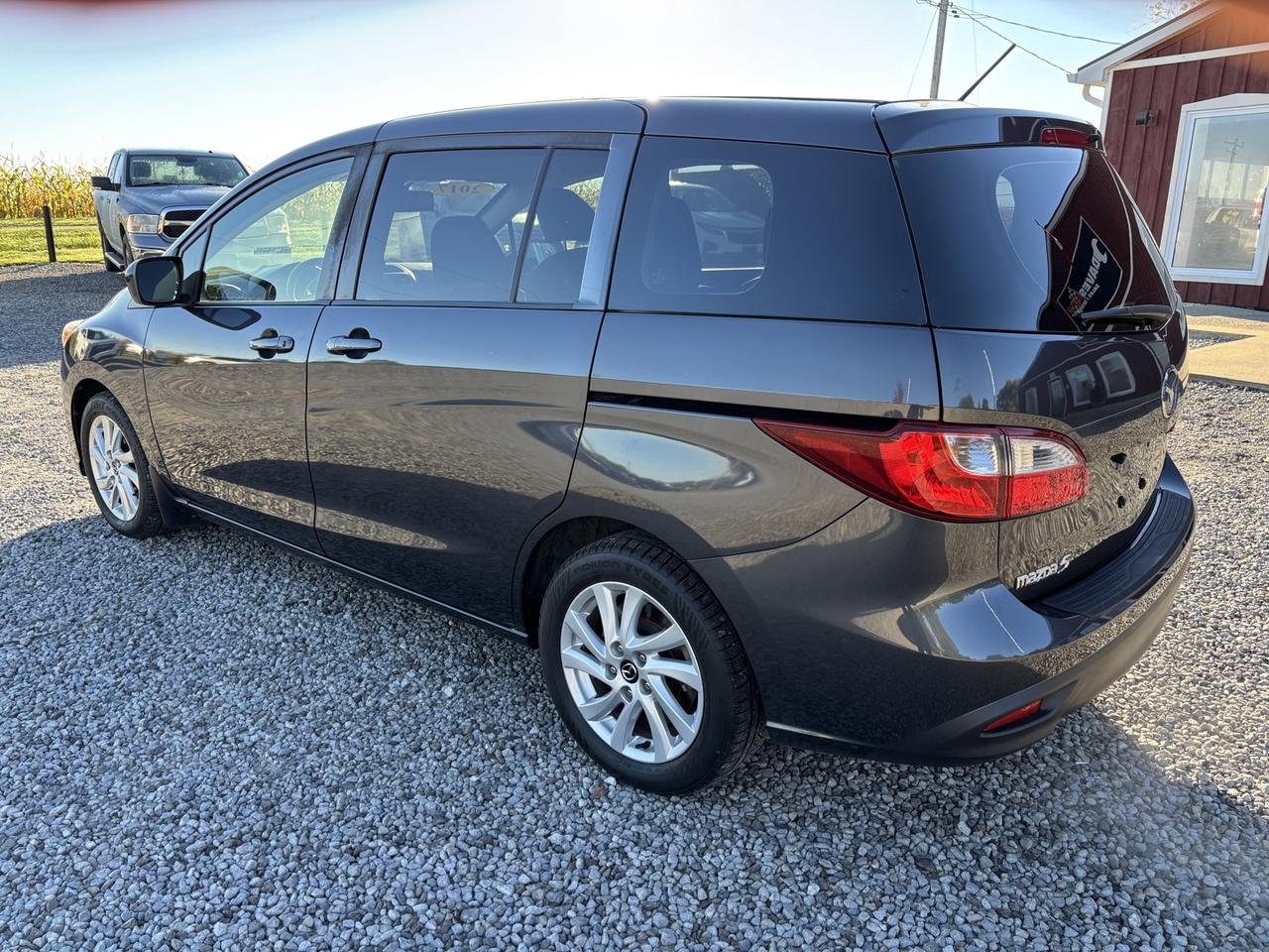 2017 Mazda MAZDA5 Touring ~CLEAN CARFAX~ Photo2