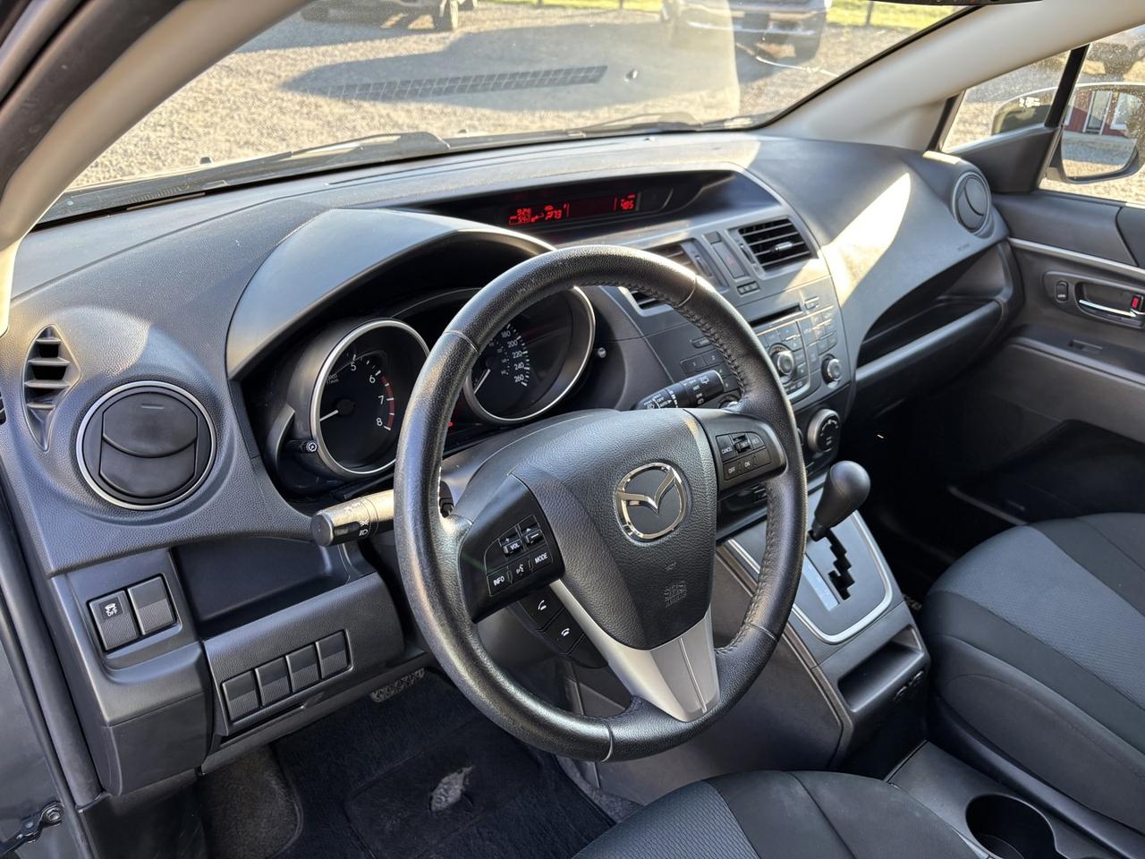 2017 Mazda MAZDA5 Touring ~CLEAN CARFAX~ Photo