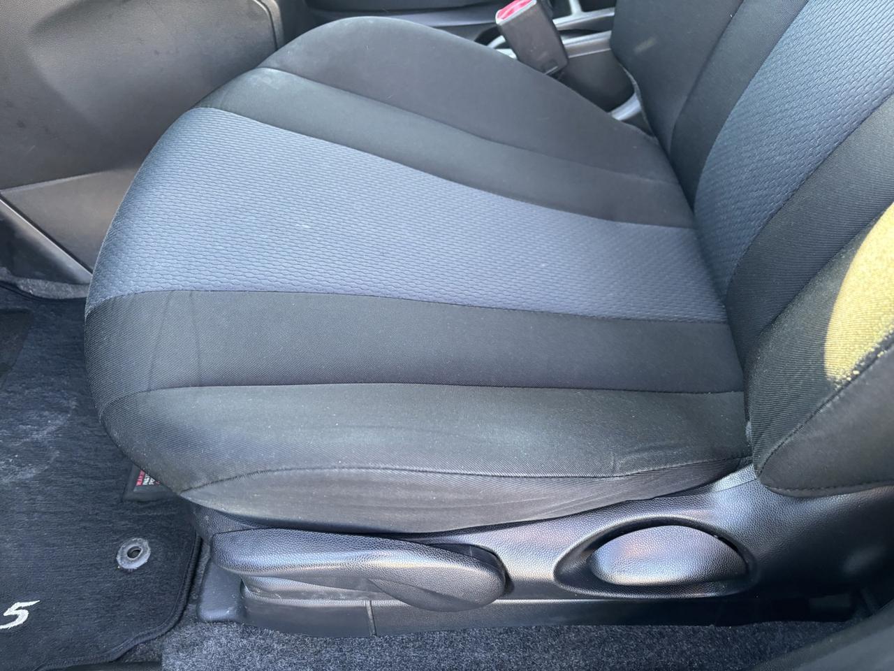 2017 Mazda MAZDA5 Touring ~CLEAN CARFAX~ Photo