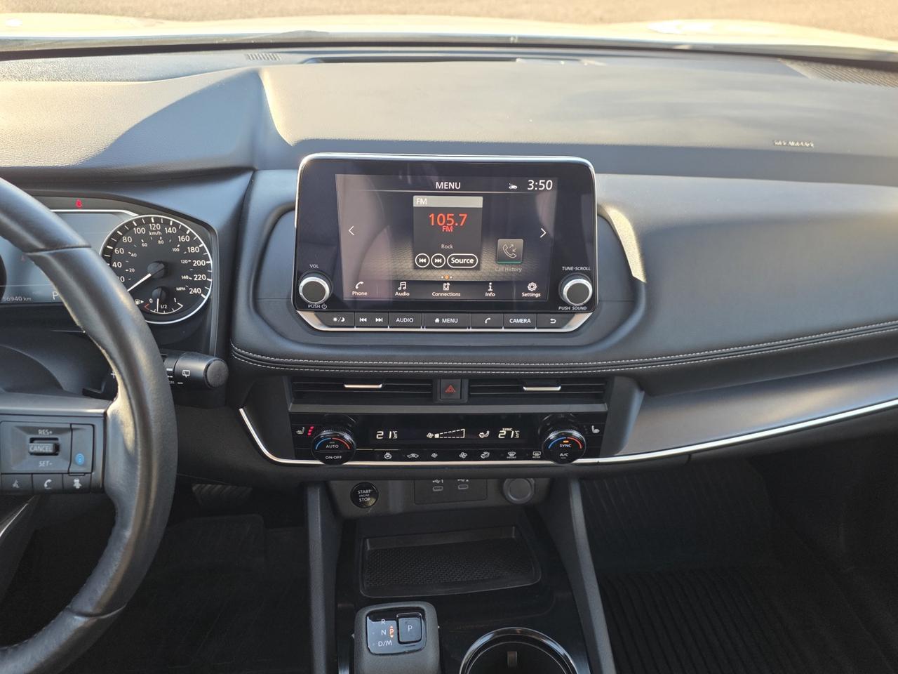 2024 Nissan Rogue SV AWD Photo
