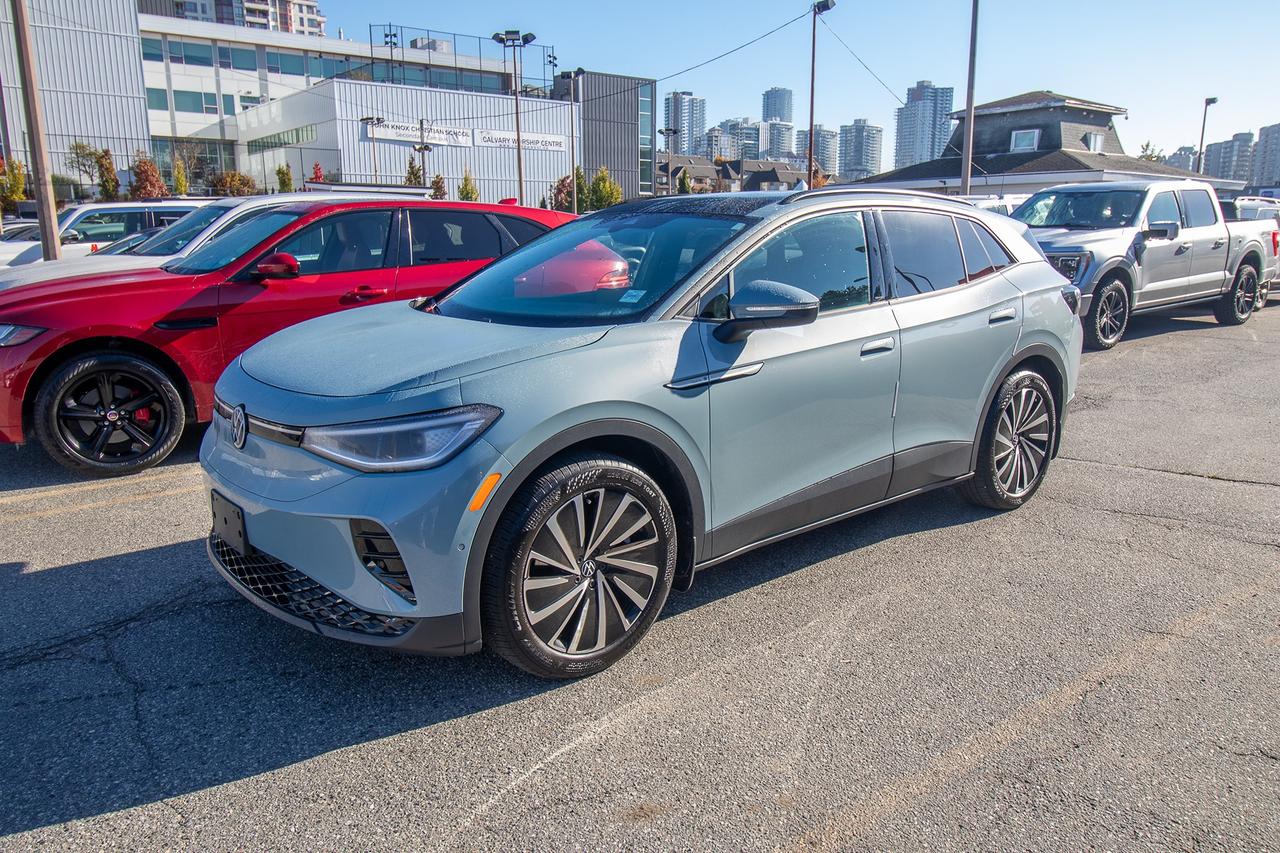 2024 Volkswagen ID.4 S Photo1