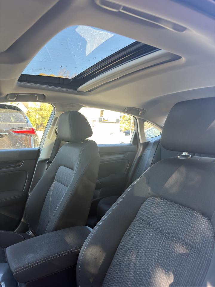 2022 Honda Civic EX Photo