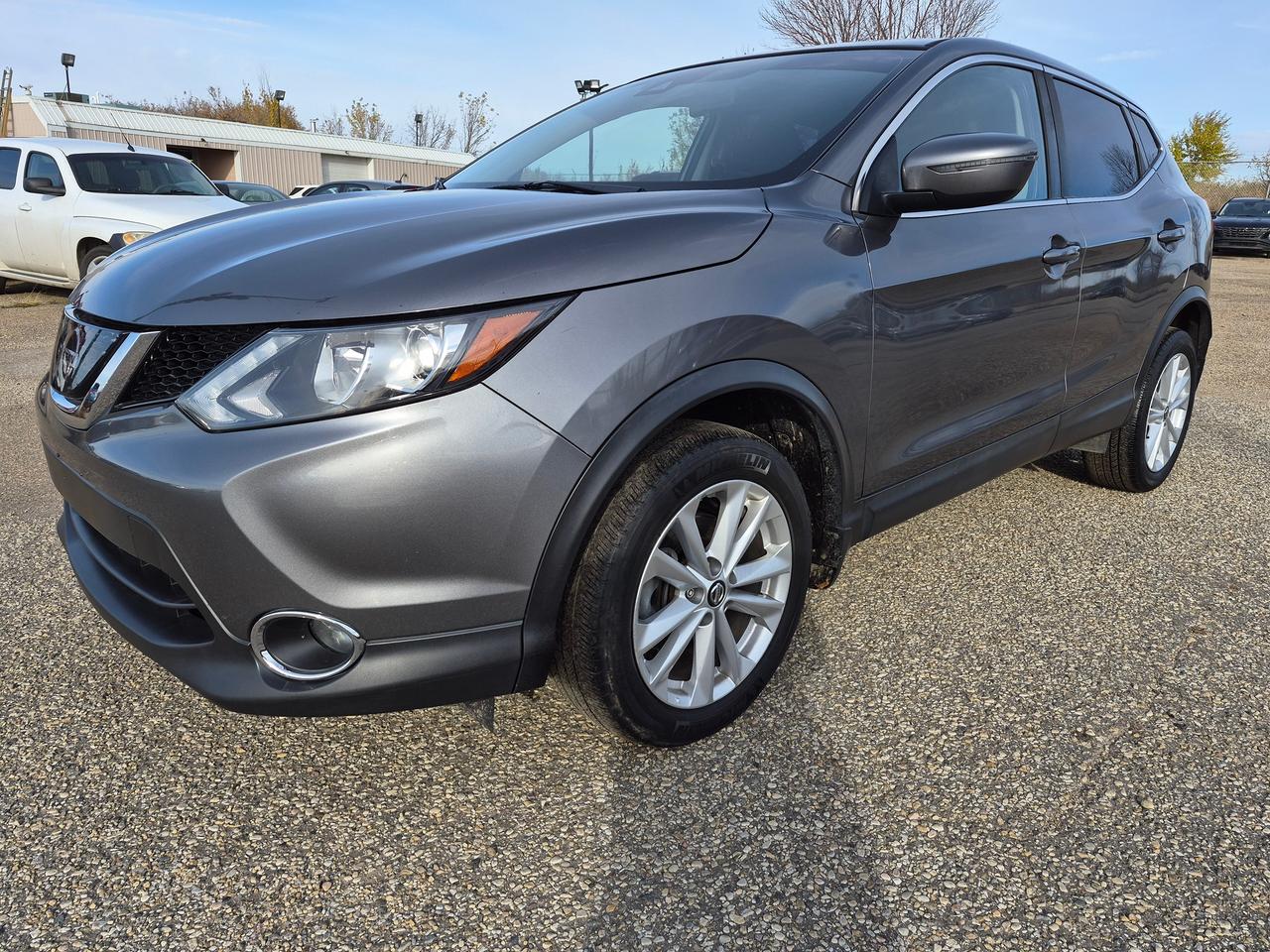 Gray 2019 Nissan Qashqai SUV / Crossover  Continuously Variable Transmission