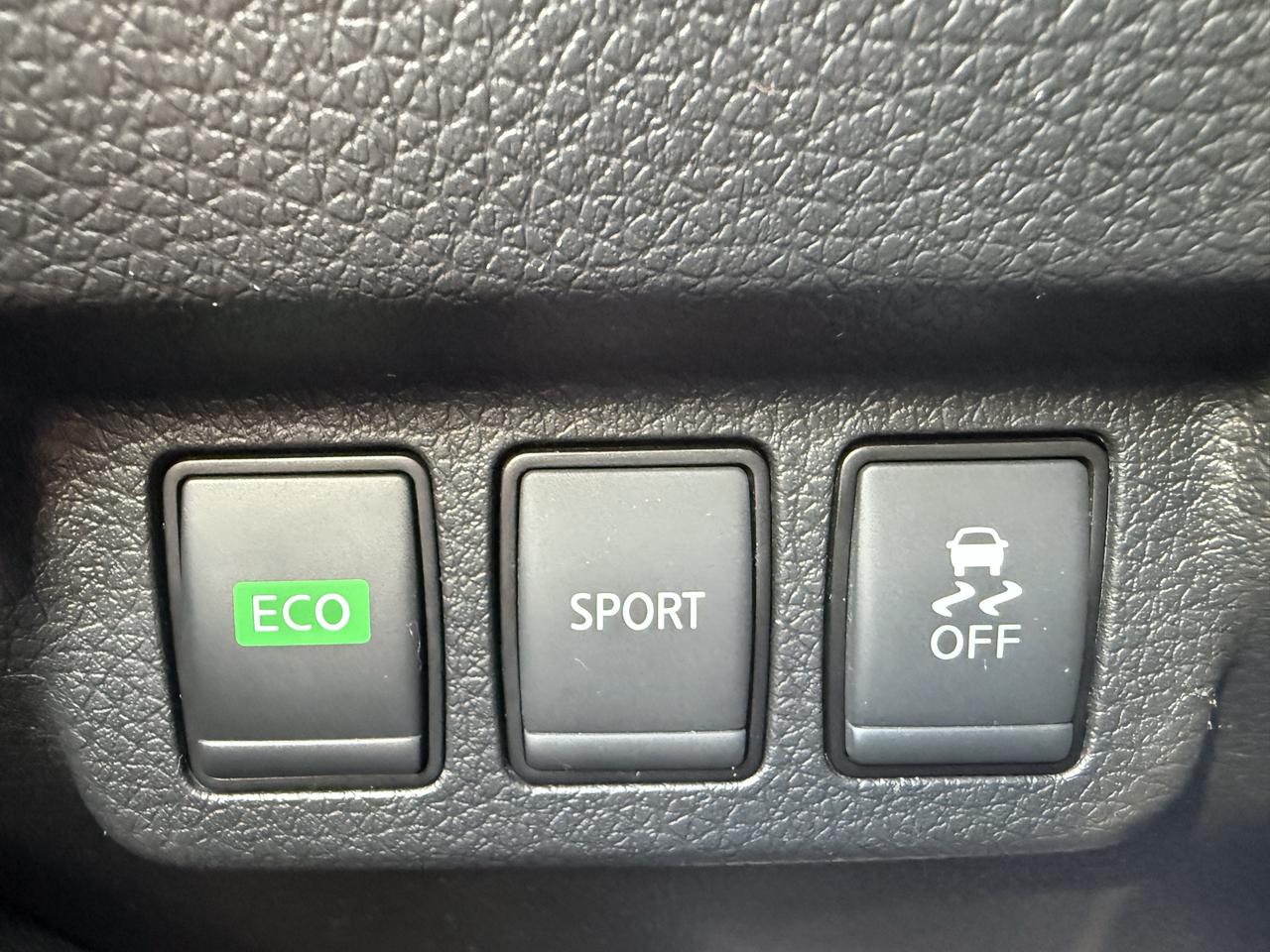 2017 Nissan Sentra 4dr Sdn Man S Photo