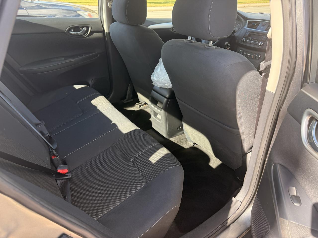 2017 Nissan Sentra 4dr Sdn Man S Photo