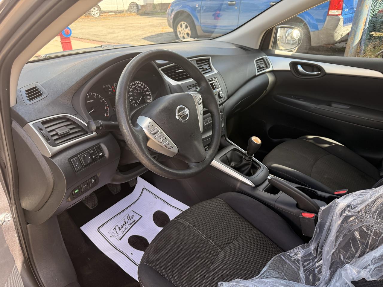 2017 Nissan Sentra 4dr Sdn Man S Photo