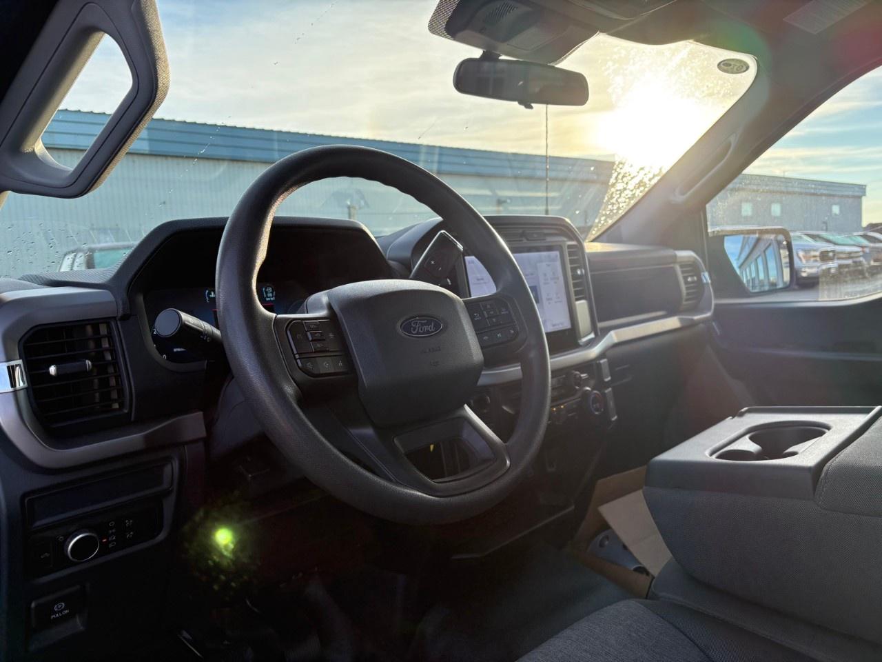 2024 Ford F-150 XL 2WD Reg Cab 6.5' Box Photo
