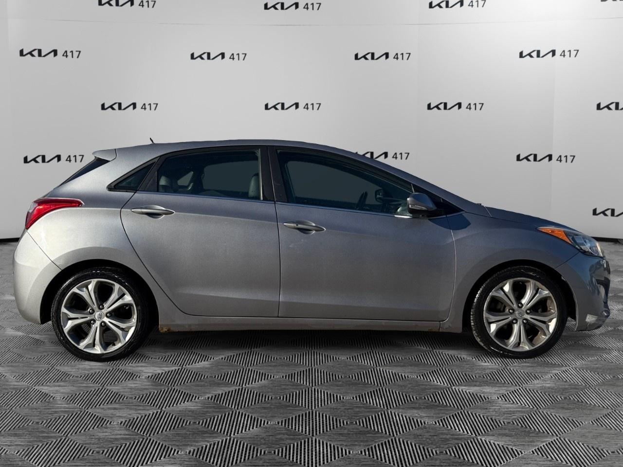 2013 Hyundai Elantra GT SE at Photo