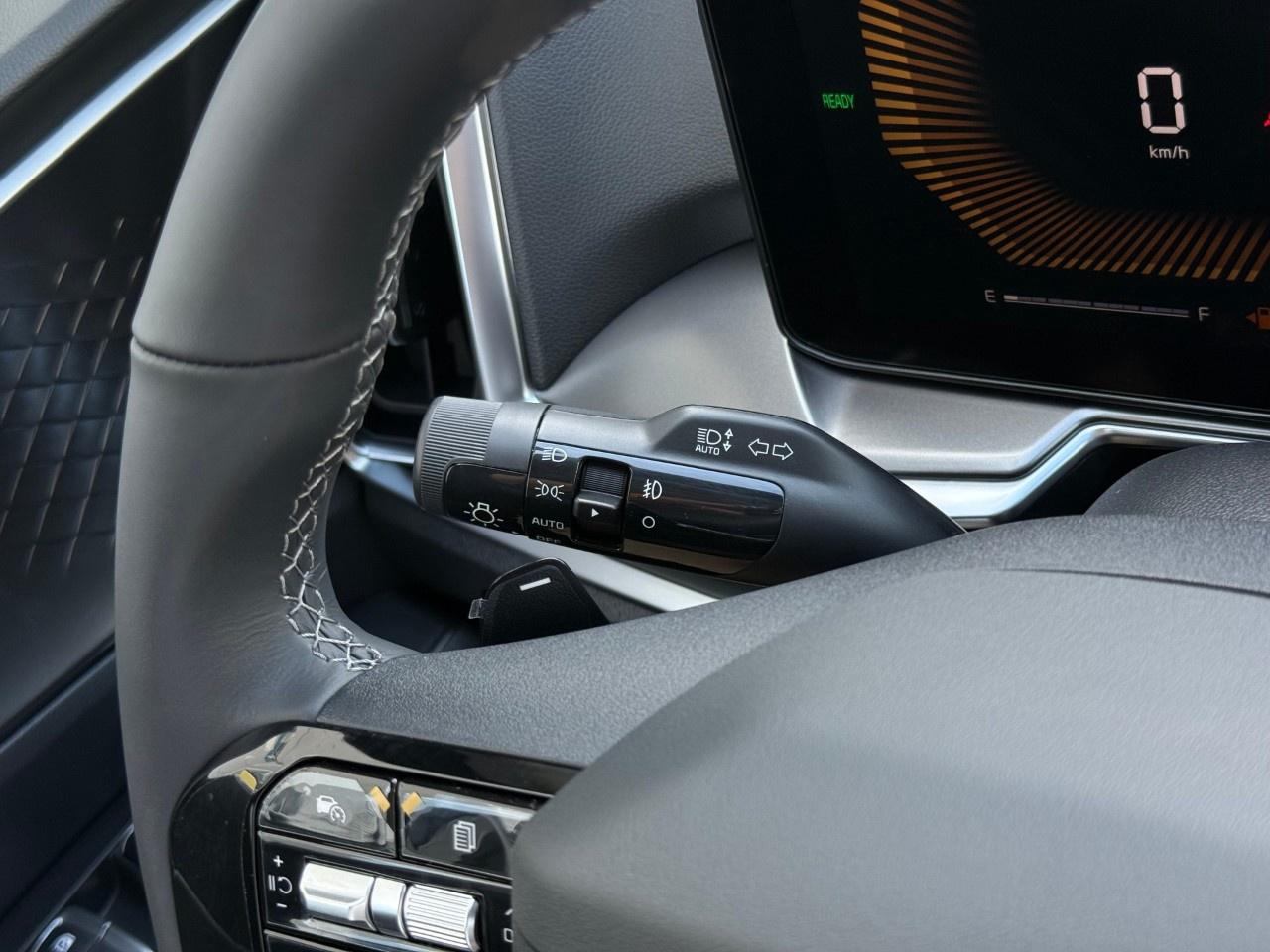 2026 Kia Sorento Hybrid EX AWD Photo