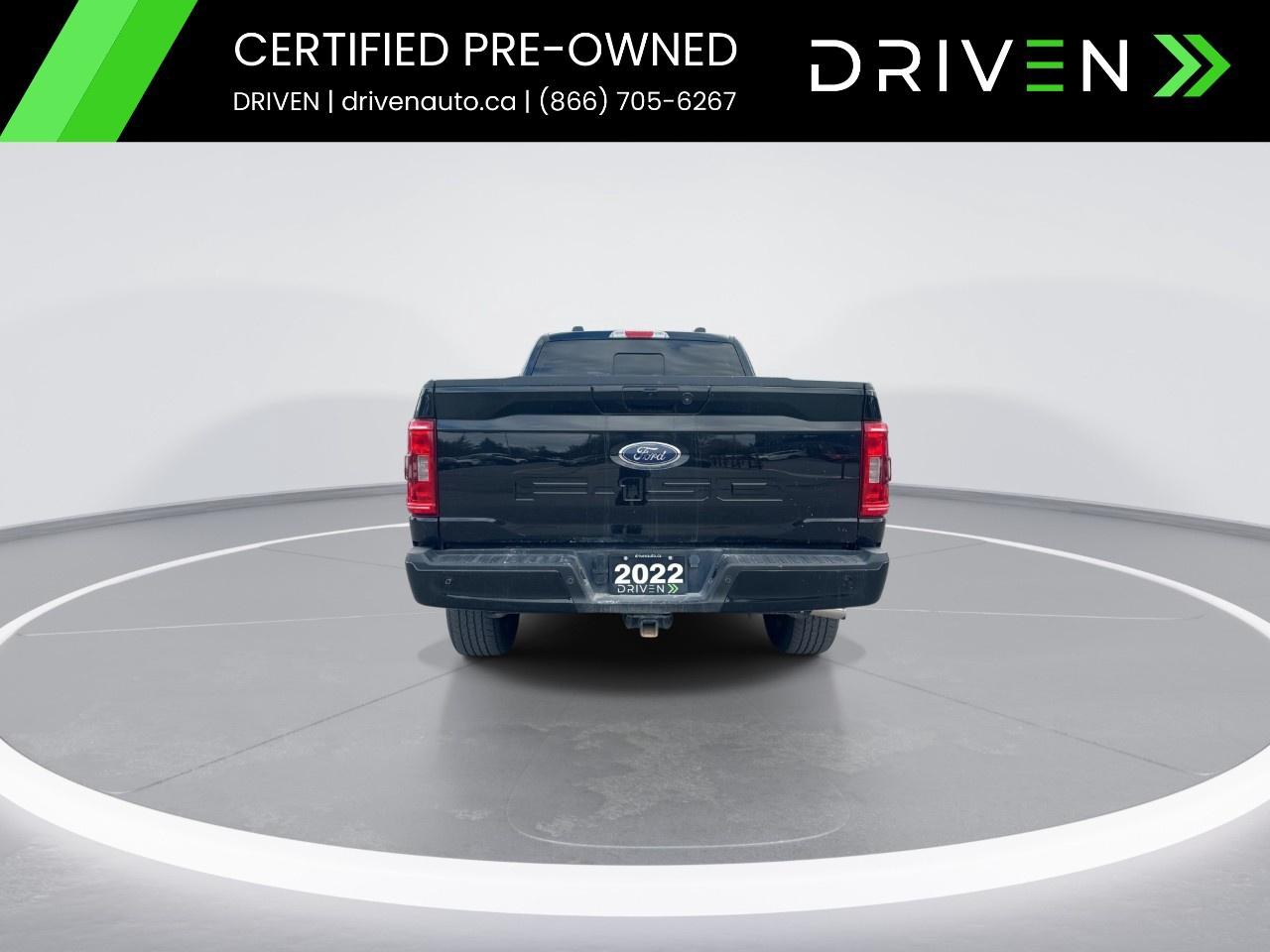 2022 Ford F-150 XLT 4WD SuperCrew 5.5' Box Photo