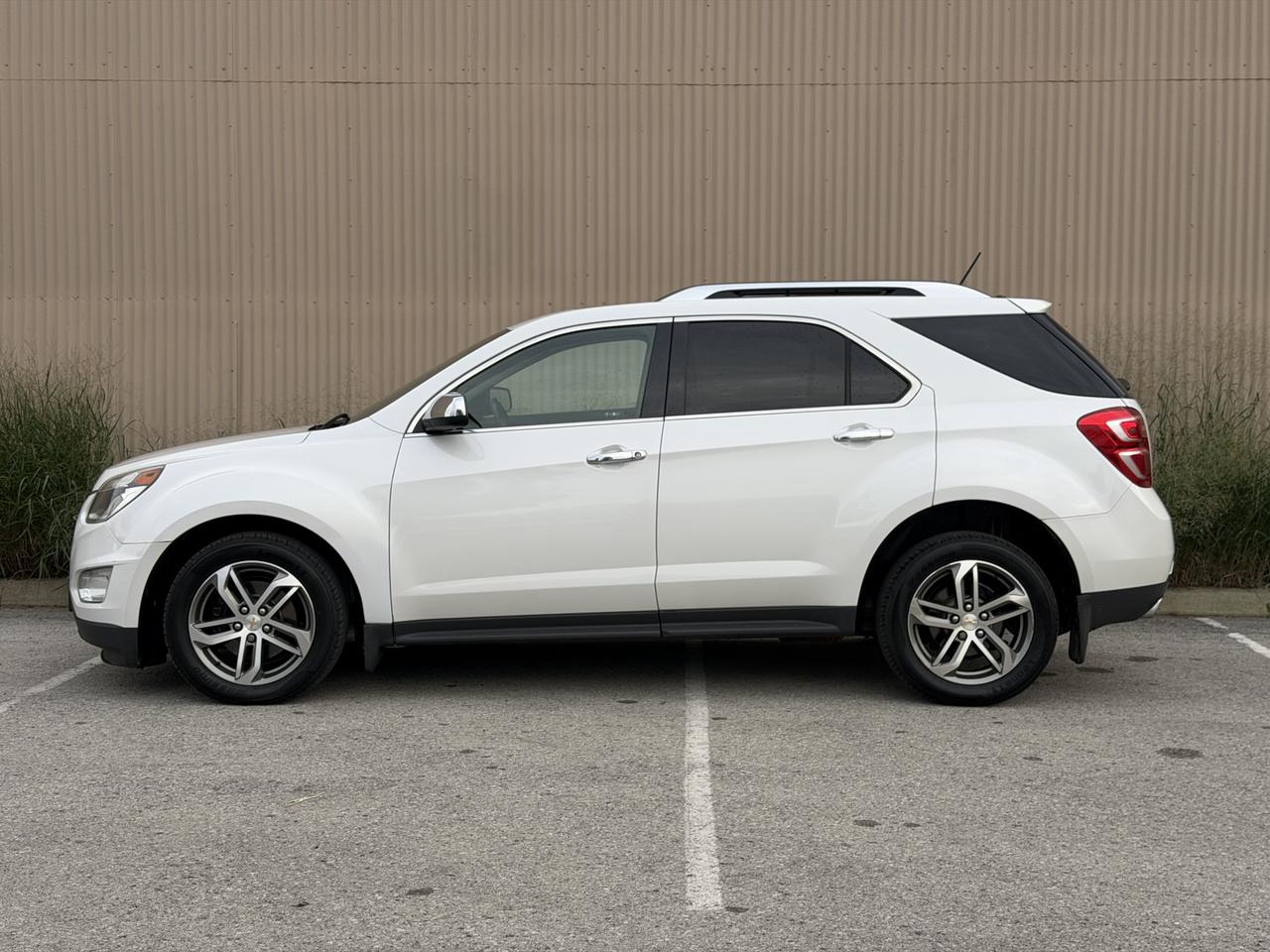2017 Chevrolet Equinox Premier Photo