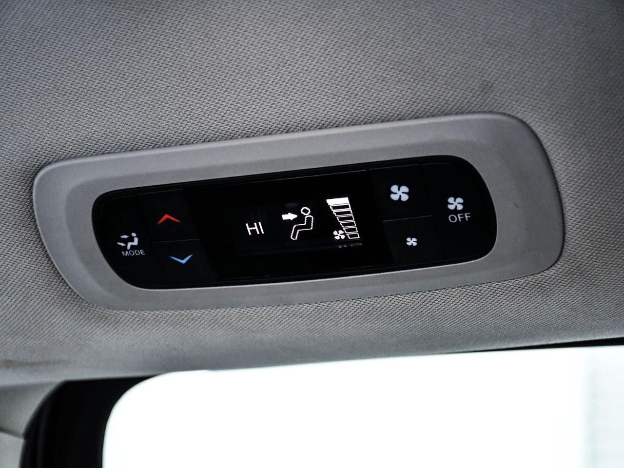 2024 Dodge Grand Caravan SXT 2WD Photo