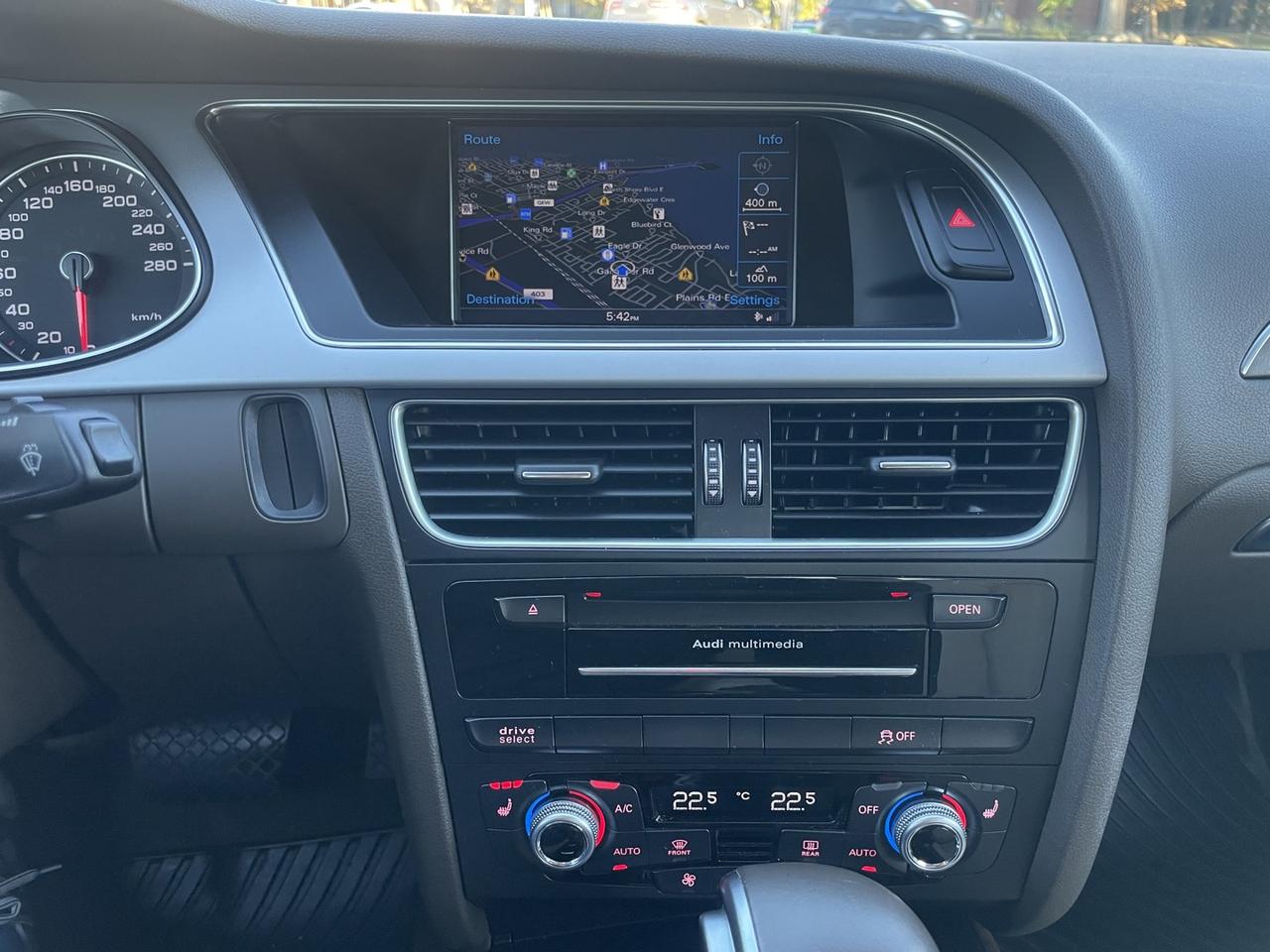 2015 Audi A4 2.0T quattro Technik *S-Line Photo