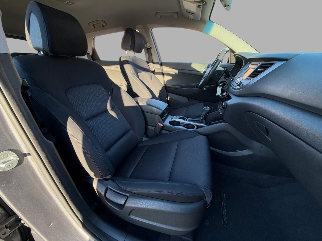 2016 Hyundai Tucson AWD 4DR 1.6L PREMIUM Photo