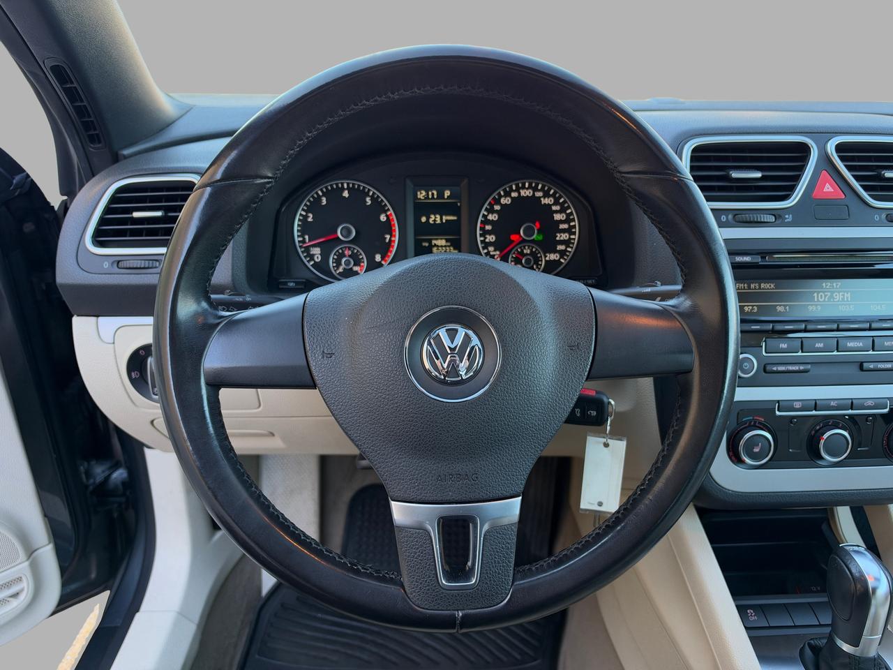 2012 Volkswagen Eos 2dr Conv Comfortline Photo