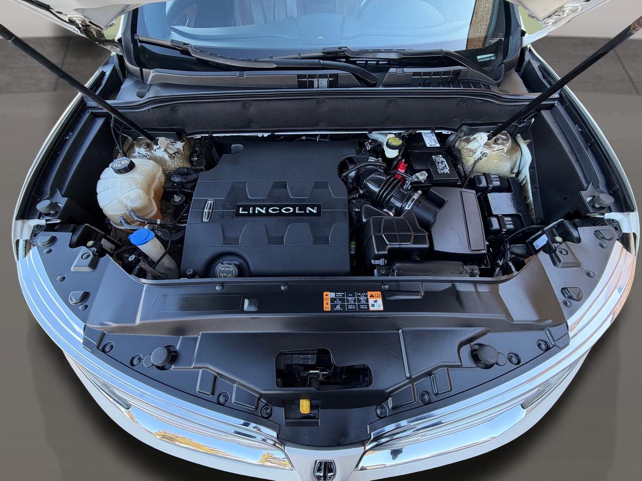 2016 Lincoln MKX Reserve Photo
