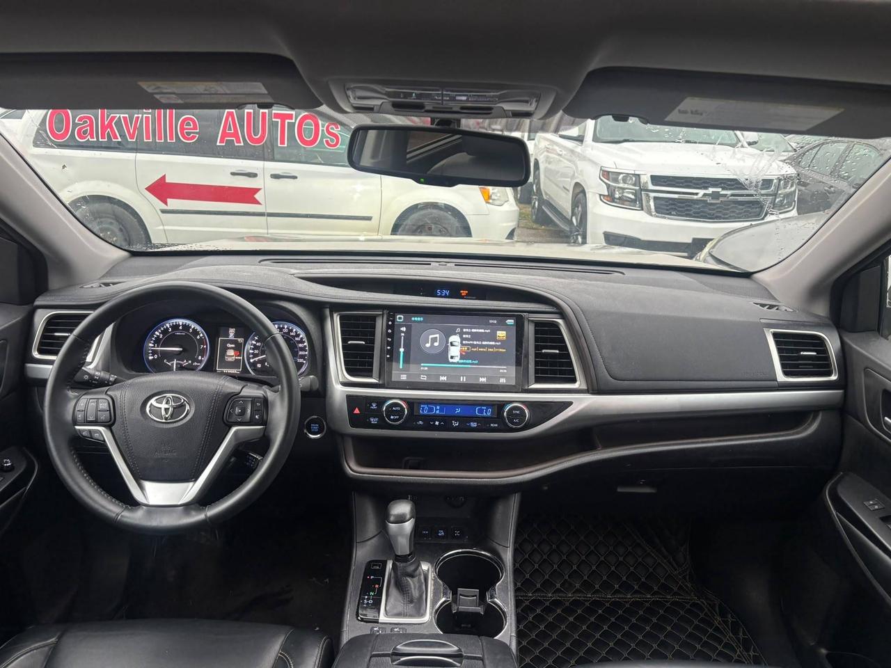 2016 Toyota Highlander AWD 4DR XLE Photo