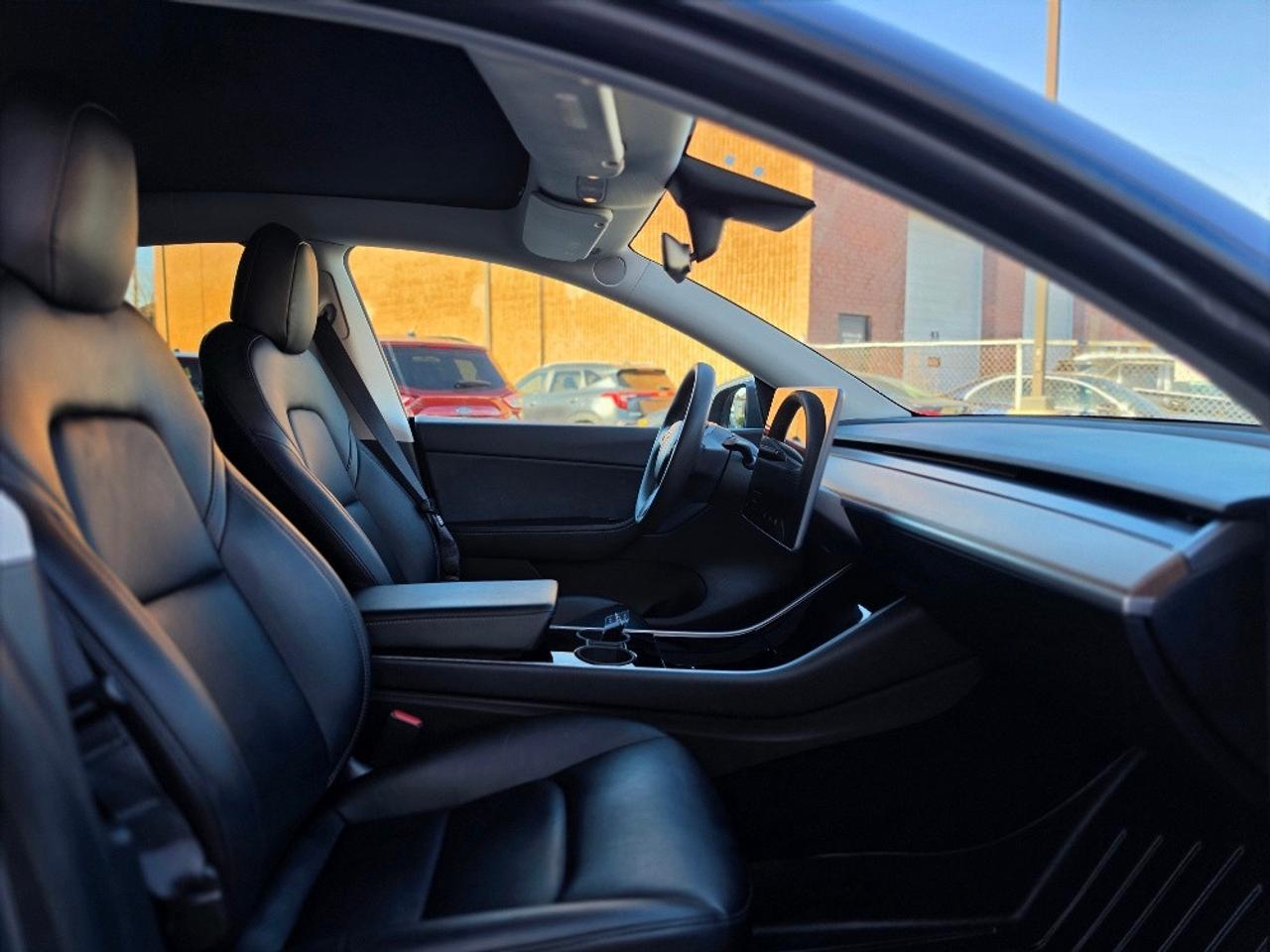 2021 Tesla Model Y LONG RANGE AWD DUAL MOTOR-CERTIFIED Photo