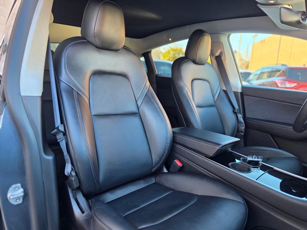 2021 Tesla Model Y LONG RANGE AWD DUAL MOTOR-CERTIFIED Photo