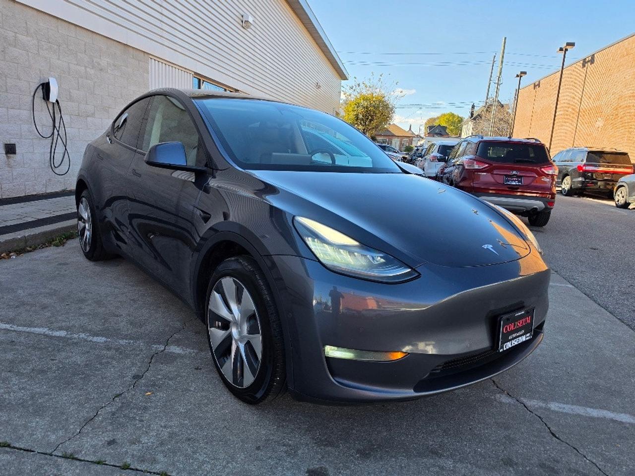 2021 Tesla Model Y LONG RANGE AWD DUAL MOTOR-CERTIFIED Photo