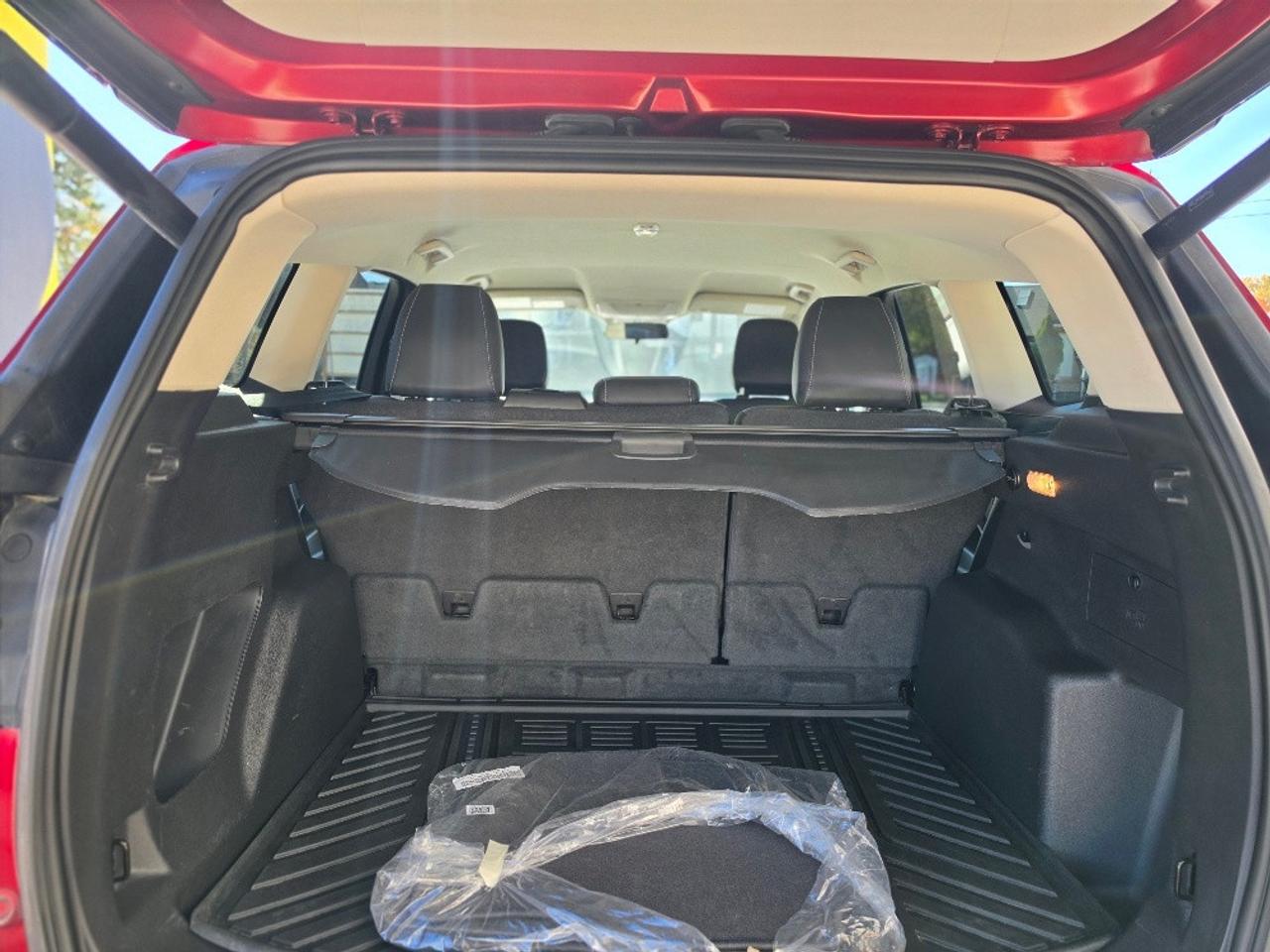 2019 Ford Escape SEL 4WD-LEATHER-REMOTE START-CERTIFIED Photo