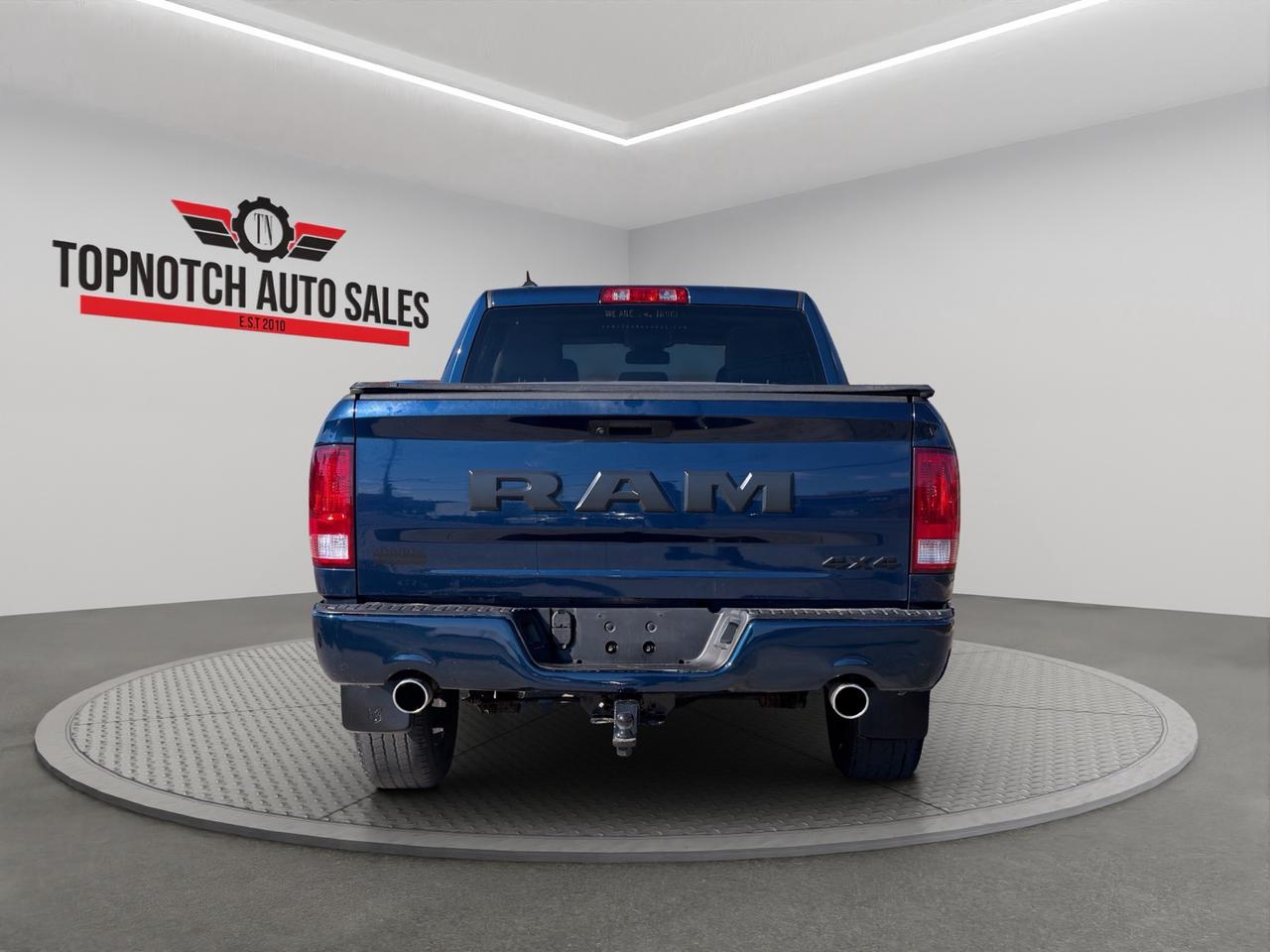 2019 RAM 1500 Classic EXPRESS 4X4 CREW CAB 5'7" BOX Photo