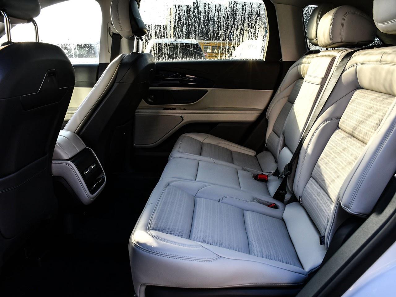 2026 Lincoln Nautilus Reserve AWD Photo