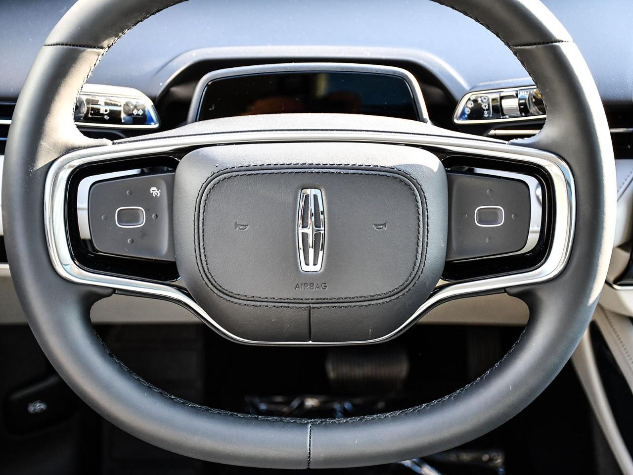 2026 Lincoln Nautilus Reserve AWD Photo