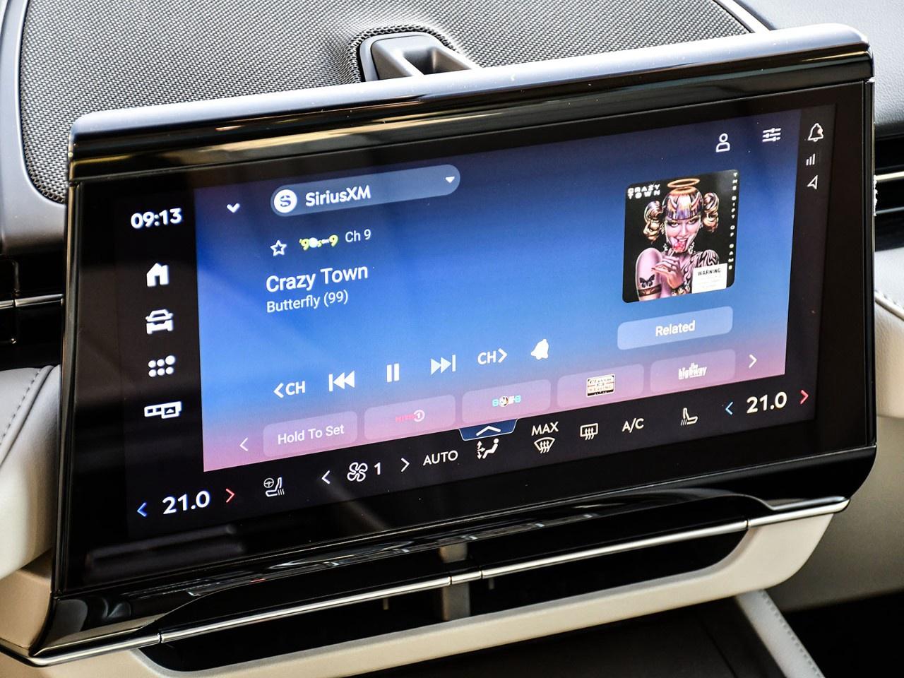 2026 Lincoln Nautilus Reserve AWD Photo