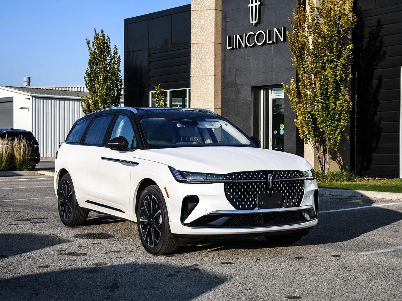 2026 Lincoln Nautilus Reserve AWD Photo